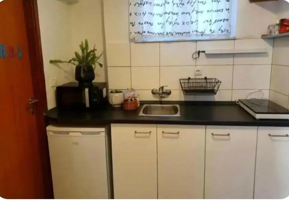 Cozy Apartment Near Hospital Croatia